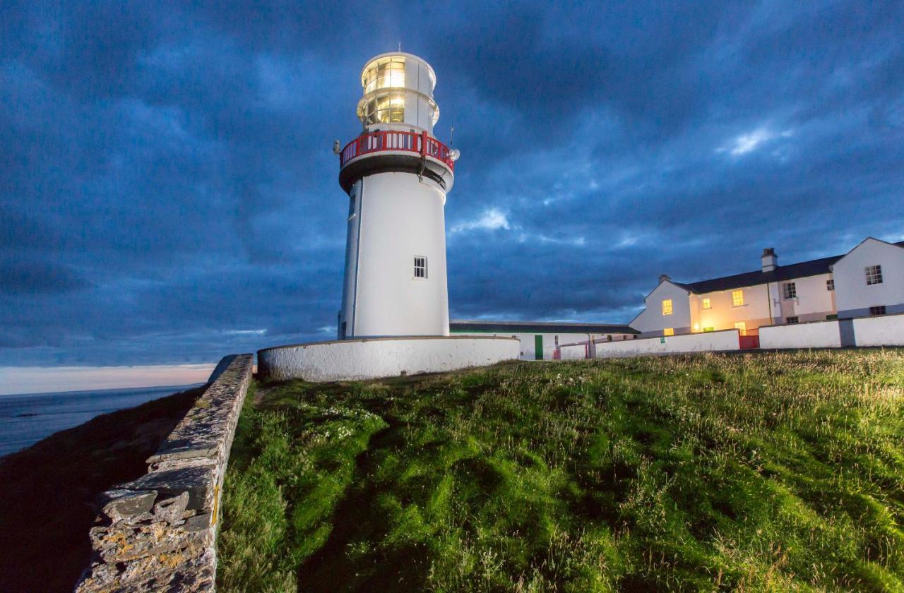 Galley Head Lightkeeper'S Houses Donoure ภายนอก รูปภาพ