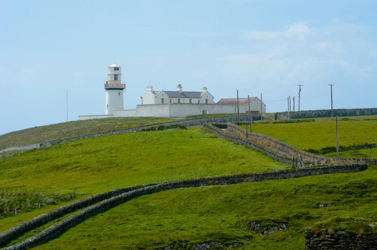 Galley Head Lightkeeper'S Houses Donoure ภายนอก รูปภาพ